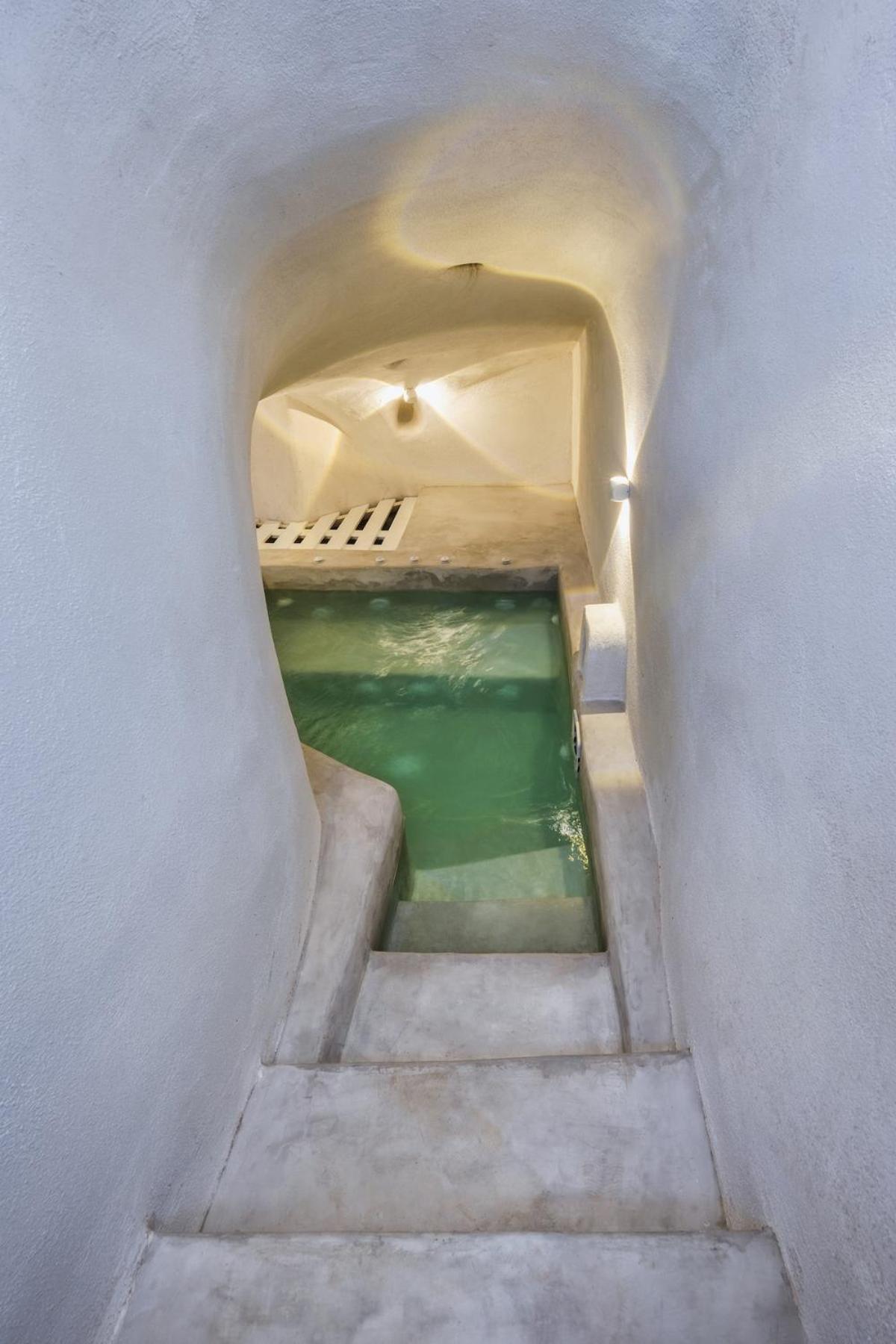 Gilbert'S Cave With Cave Jacuzzi Villa Megalochori  Ngoại thất bức ảnh